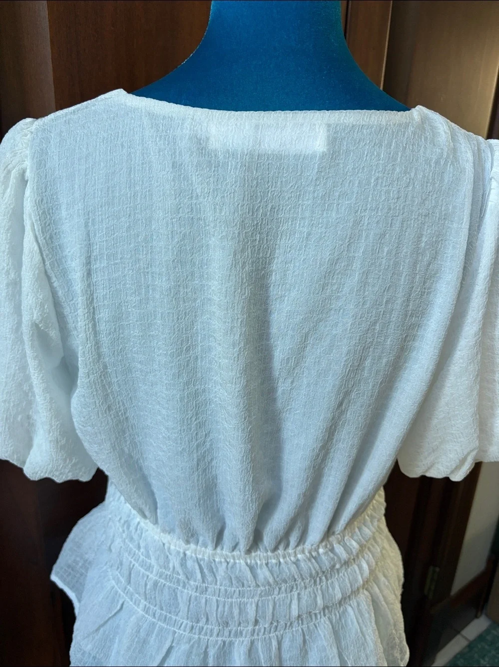 ASTR  Sheer Textured V-Neck Peplum Blouse with Puff Sleeves  white   lined  NWOT